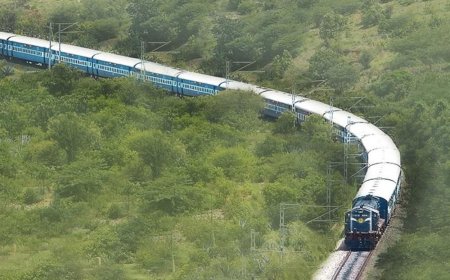 Know about India’s longest non-stop running train