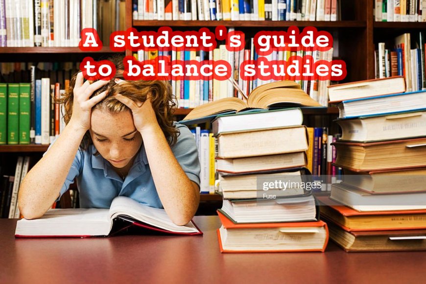 A student's guide to balance studies and extracurriculars for overall development
