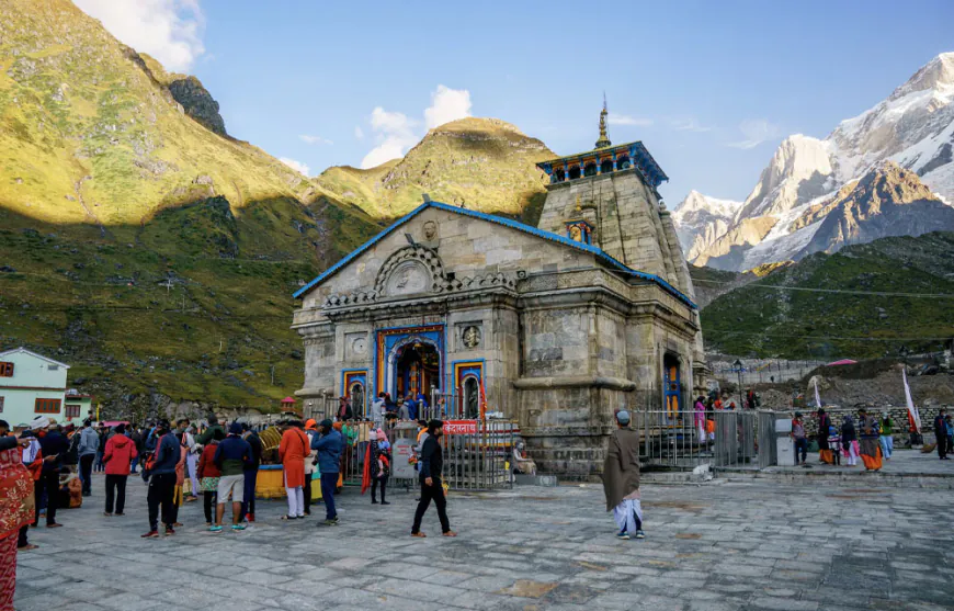 Kedarnath Jyotirlinga: The Holy Abode in Uttarakhand